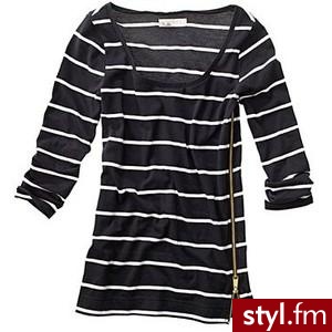 T-Shirts - Polyvore. Pobrano ze strony: http://www.polyvore.com/shirts/collection?id=594760 - Pozostałe Ciuchy Moda