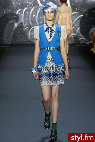 sukienka. Anna Sui
Jeżeli już jest proszę o link - Pozostałe Ciuchy Moda