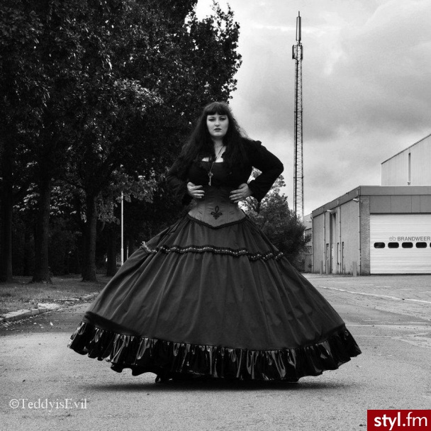 Pozostałe Sukienki Moda