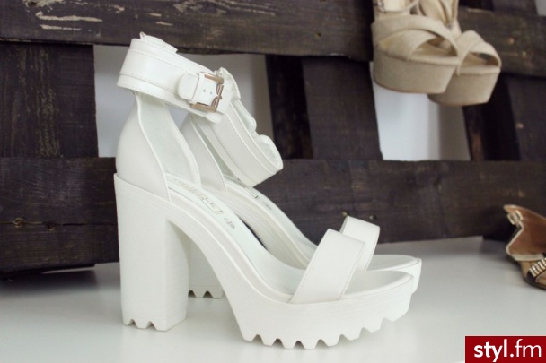 Sandały Buty Moda