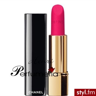 Chanel Rouge Allure Velvet Pomadka do ust Nr 37 La Exuberante - Dzienne Makijaże