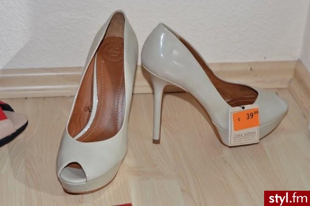 Szpilki Buty Moda