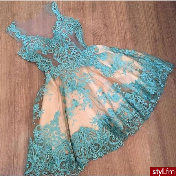 Wieczorowe Sukienki Moda