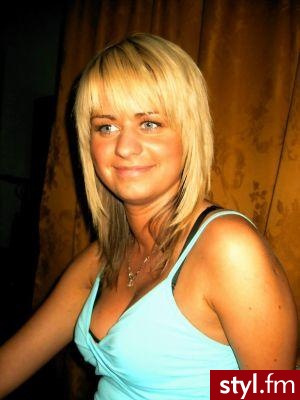 Średnie Fryzury