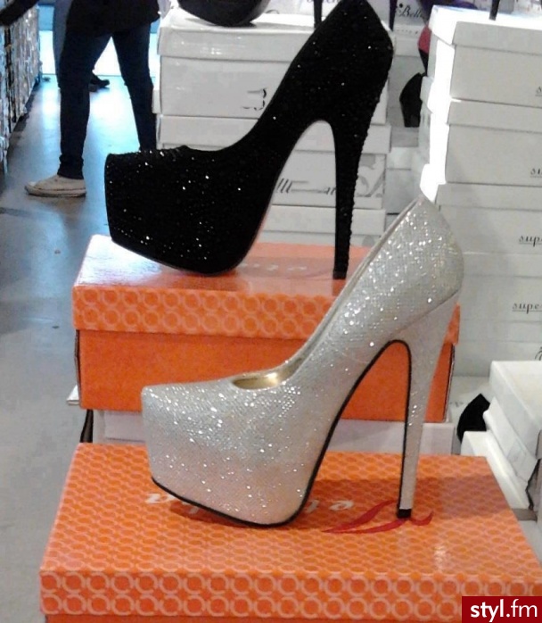 Szpilki Buty Moda