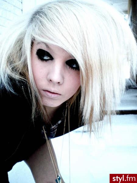 EMO Alternatywne Średnie Fryzury