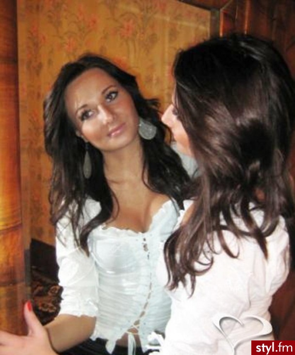 Średnie Fryzury