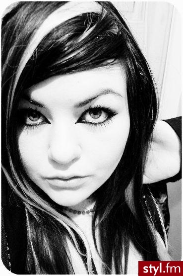EMO Alternatywne Średnie Fryzury