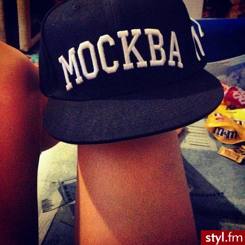 Nakrycia głowy Dodatki Moda