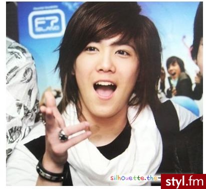 Lee Hong Ki - Średnie Męskie Fryzury