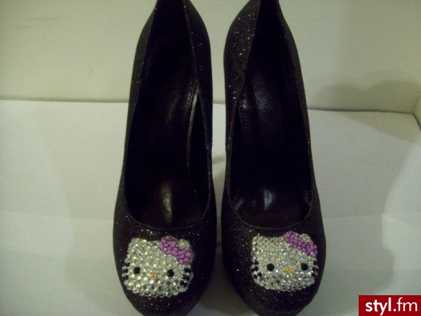 Szpilki Buty Moda