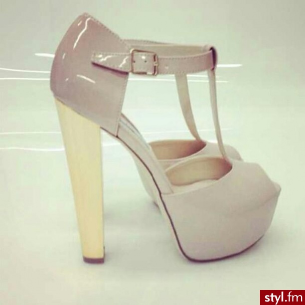 Sandały Buty Moda