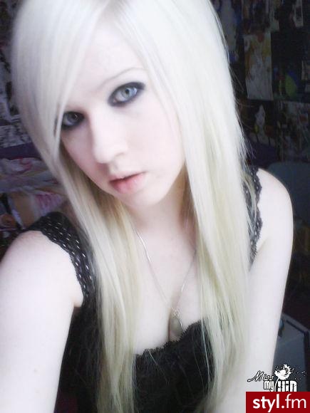 Blond EMO Alternatywne Średnie Fryzury