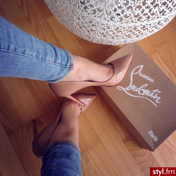 Szpilki Buty Moda