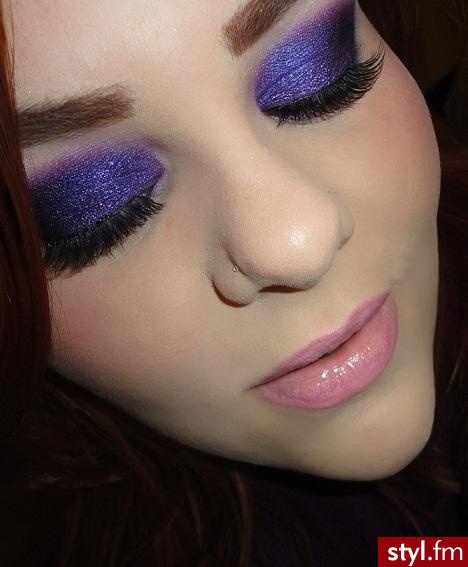 makijaż. Eyes
Urban Decay 24/7 cream eyeshadow pencil- Delinquent
MAC-
Stars and Rockets
Vapour
Inglot- AMC 64 - Makijaże