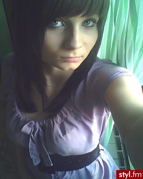Średnie Fryzury