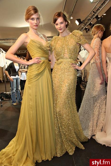 Sukienki Moda