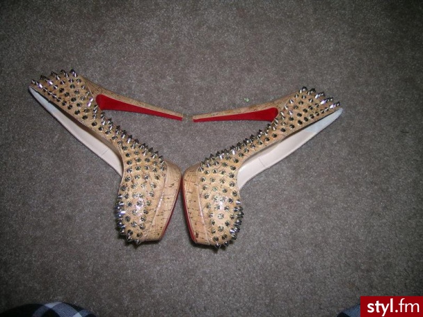 Szpilki Buty Moda