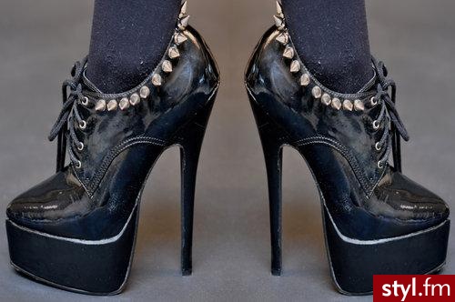 Pozostałe Buty Moda
