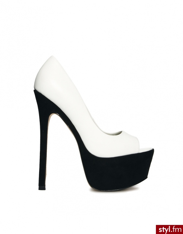 http://tiny.pl/q5wst - Szpilki Buty Moda
