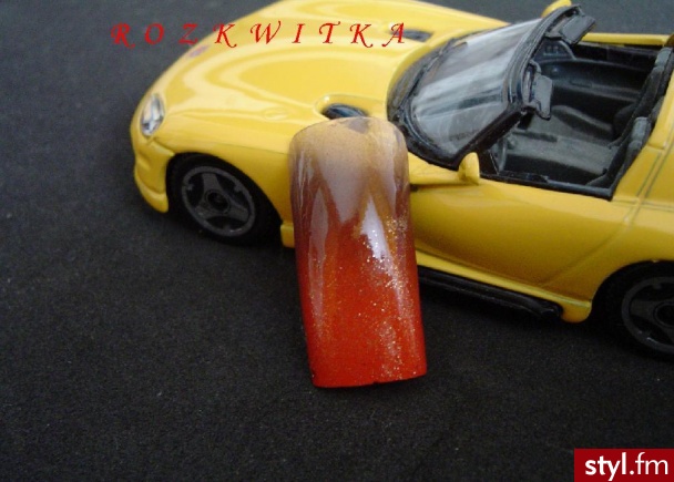 Autor: rozkwitka Teraz juz w lepszej jakości. Autor: <b>rozkwitka</b><br /> - Paznokcie