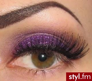 Smokey Purple Glitter Makeup Look - Wieczorowe Makijaże