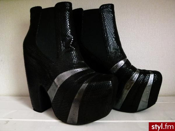 Pozostałe Buty Moda