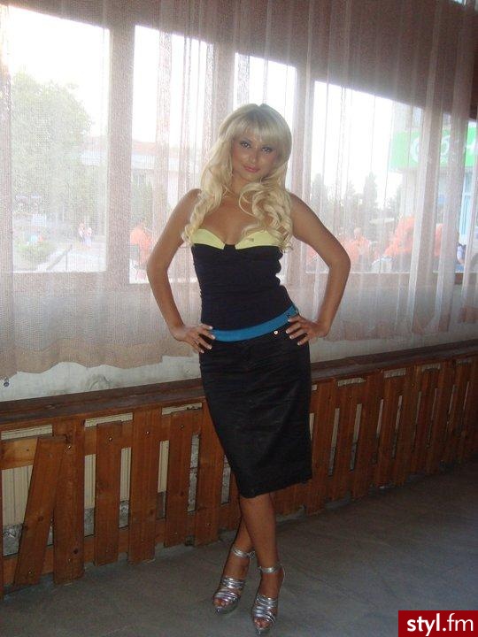 Średnie Fryzury