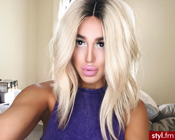 Blond Rozpuszczone Kręcone Na co dzień Długie Fryzury