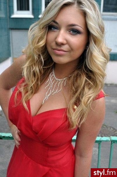 Blond Rozpuszczone Kręcone Na co dzień Długie Fryzury