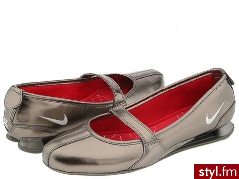 nike Shox Calistra - Pozostałe Buty Moda