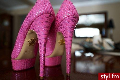 Szpilki Buty Moda
