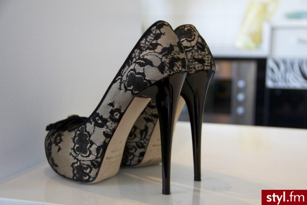 Szpilki Buty Moda