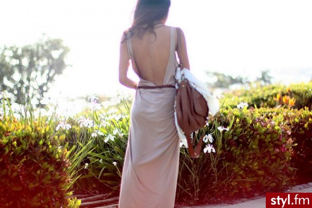 Sukienki Moda