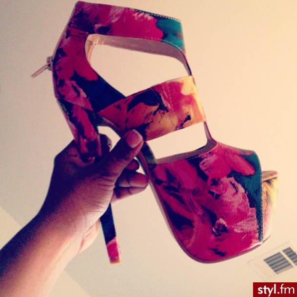 Szpilki Buty Moda