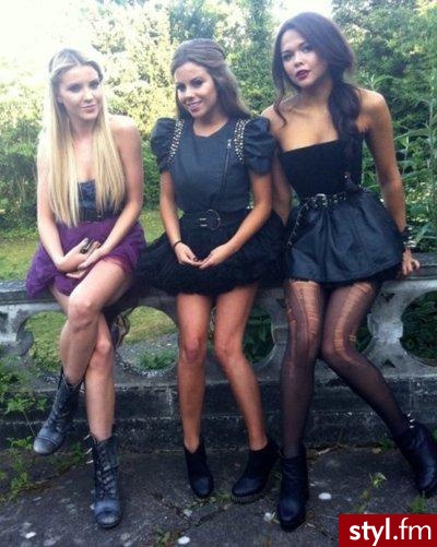 Sukienki Moda