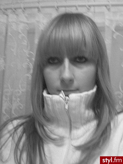 Średnie Fryzury