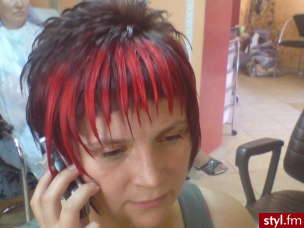 Salonik u Ani Anna Nieroda Bartoszyce ul.kopernika  8\1 tel.0897622180 Pełna satysfakcja klienta!!! - Krótkie Fryzury
