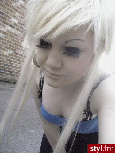 EMO Alternatywne Średnie Fryzury