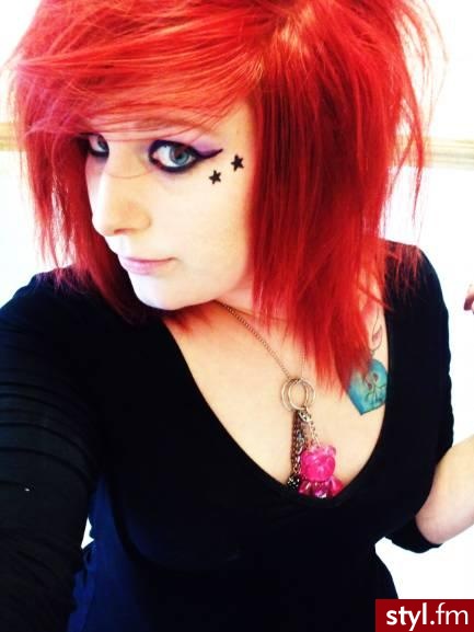 Rude EMO Alternatywne Średnie Fryzury