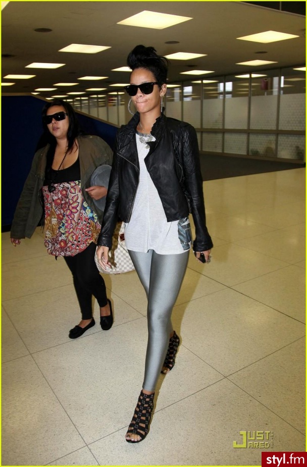 Rihanna - Moda uliczna Inne Moda