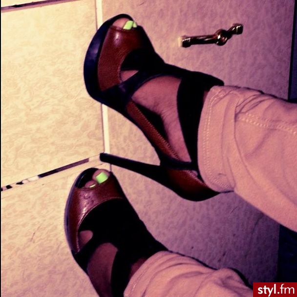 Szpilki Buty Moda
