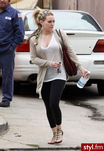 Hilary Duff - Moda uliczna Inne Moda