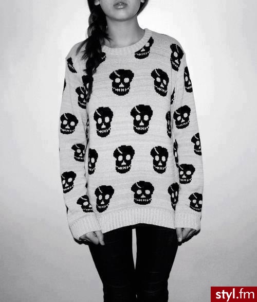 Swetry Ciuchy Moda