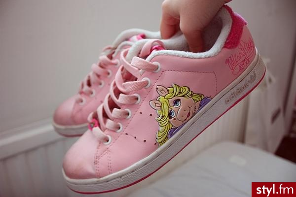Pozostałe Buty Moda