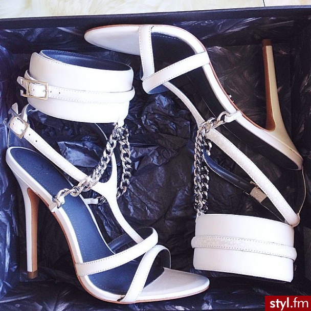 Sandały Buty Moda