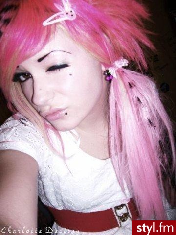 EMO Alternatywne Średnie Fryzury
