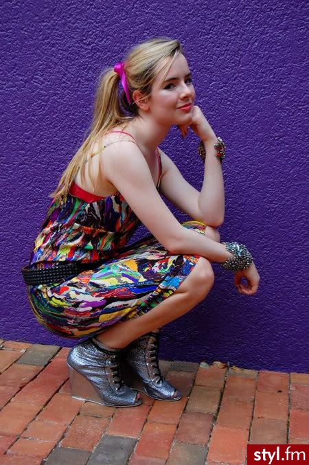 Jeżeli zdjęcie znajduje się już w galerii poproszę o link - Pozostałe Ciuchy Moda