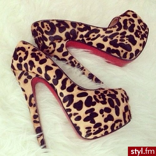 Szpilki Buty Moda