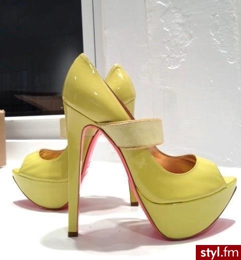 Szpilki Buty Moda